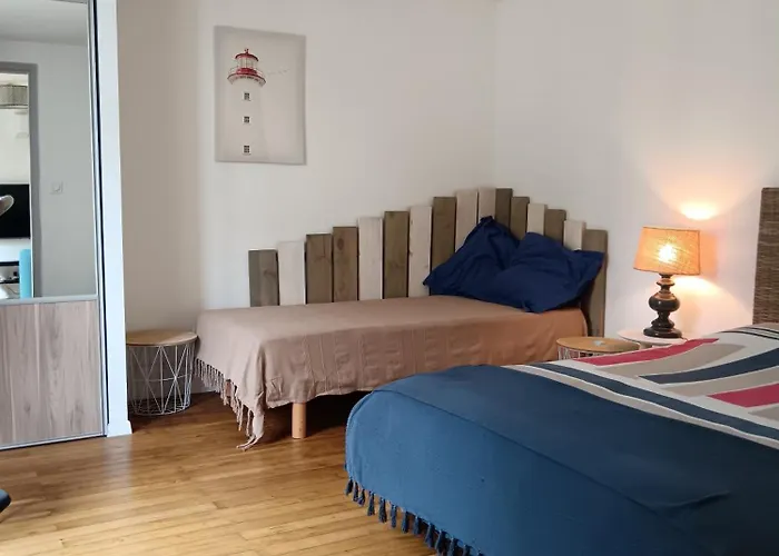 Hébergement de vacances Maison Avec Jardin Clos Proche Et Commodités *